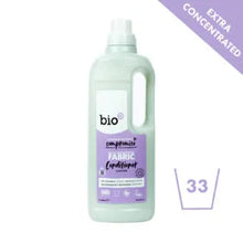 Load image into Gallery viewer, Bio D Fabric conditioner