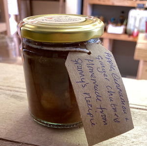 Apple, cinnamon and Ginger Chutney